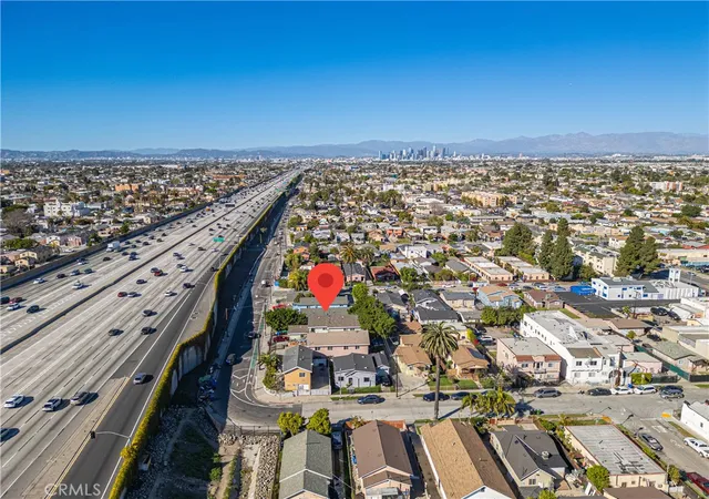 3rd image of 8410 S Grand, Los Angeles, CA 90003 | MLS# SR26058221