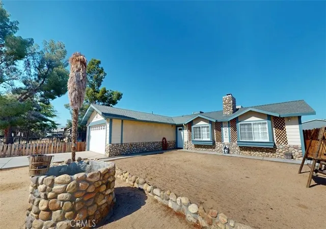 5th image of 10970 Merino, Apple Valley, CA 92308 | MLS# HD26059180