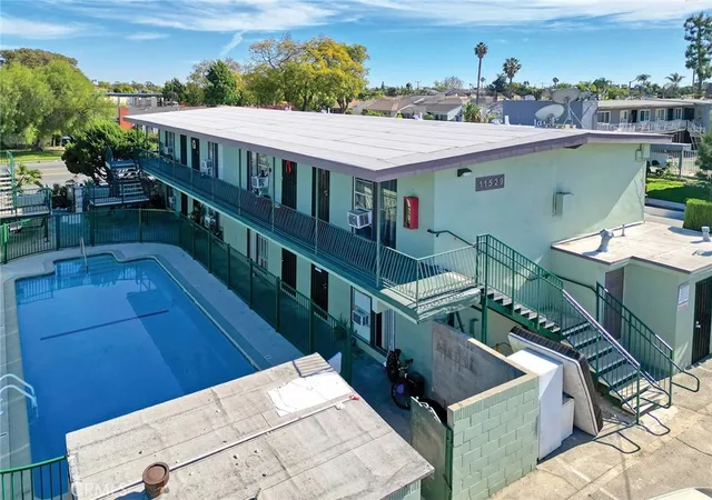7th image of 11523 Old River School Rd, Downey, CA 90241 | MLS# CV26060040