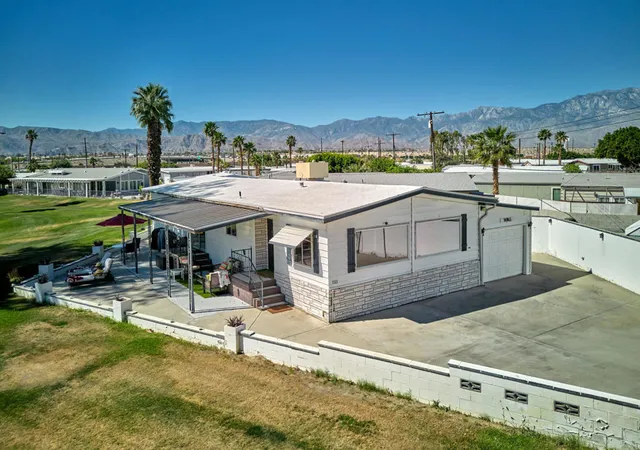 Photo 2 of Manufactured home for sale at 73211 Broadmoor Dr, Thousand Palms, CA 92276 | MLS# 219145102DA | Listing updated on 2026-09-10