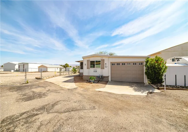 3rd image of 3520 Needles Hwy #6, Needles, CA 92363 | MLS# HD26060783