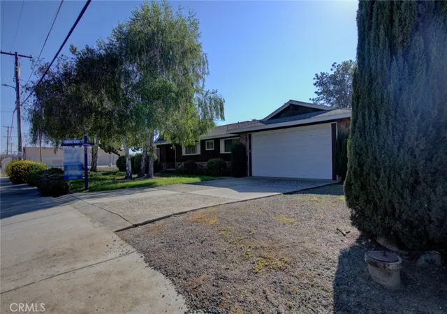 3rd image of 16067 Acacia, Delhi, CA 95315 | MLS# MC26060917