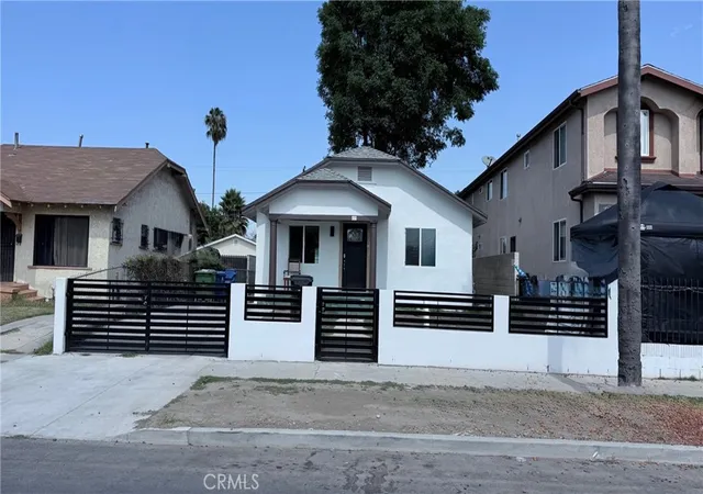 3rd image of 155 E 84Th St, Los Angeles, CA 90003 | MLS# IV26036863