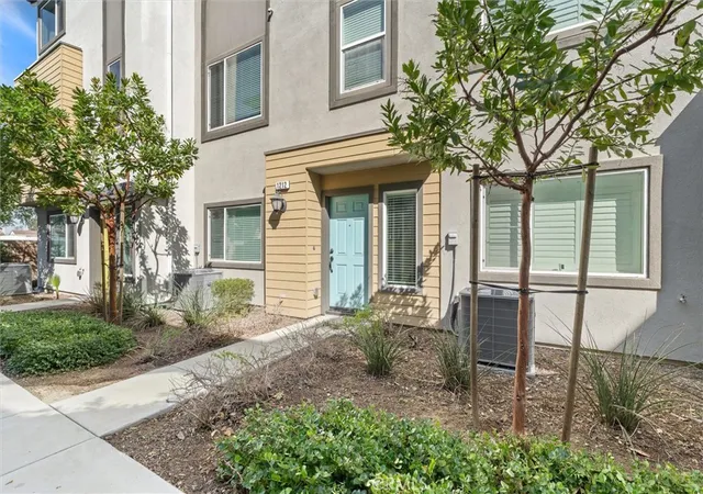 Homes for sale in Harbor City, CA | 1212 Ironsides Ln, Harbor City, CA 90710 | MLS# SB26054852