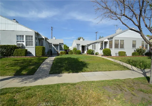 2nd image of 3007 W Victory Blvd, Burbank, CA 91505 | MLS# BB26060282
