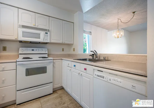 Homes for sale in Palm Springs, CA | 845 E Arenas Rd, Palm Springs, CA 92262 | MLS# 26664189PS