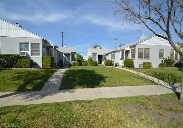 2nd image of 3009 W Victory Blvd, Burbank, CA 91505 | MLS# BB26060564