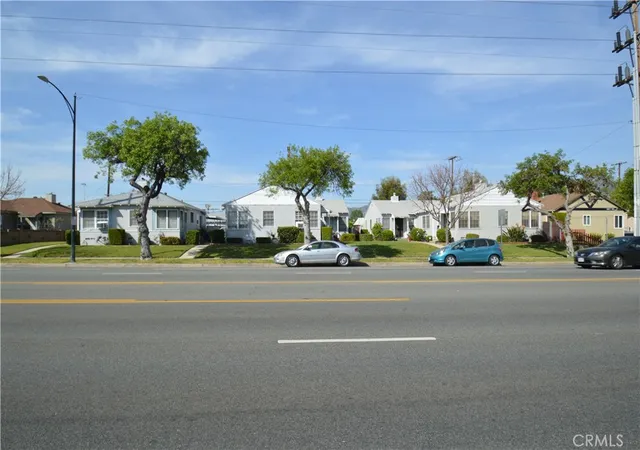 3rd image of 3009 W Victory Blvd, Burbank, CA 91505 | MLS# BB26060564
