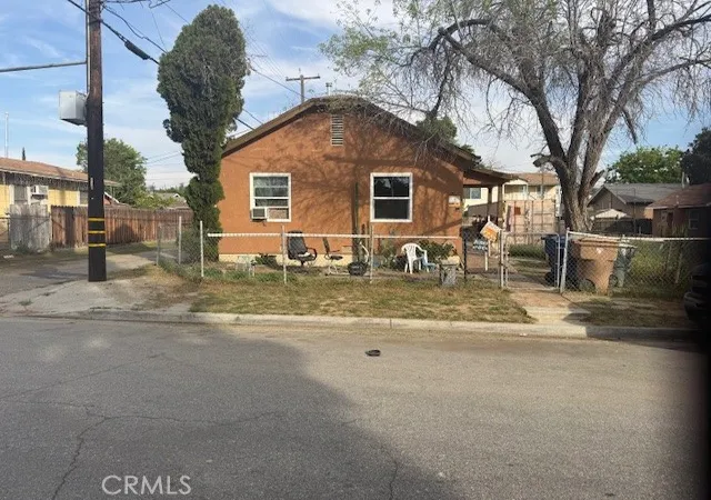 2nd image of 600 Quincy, Bakersfield, CA 93305 | MLS# SR26060538