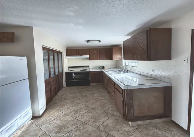 Homes for sale in 29 Palms, CA | 7004 El Sol Ave, 29 Palms, CA 92277 | MLS# IV26060642
