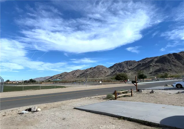 Homes for sale in 29 Palms, CA | 7004 El Sol Ave, 29 Palms, CA 92277 | MLS# IV26060642