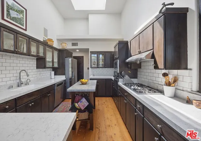 3rd image of 26311 Fairside Rd, Malibu, CA 90265 | MLS# 26665739