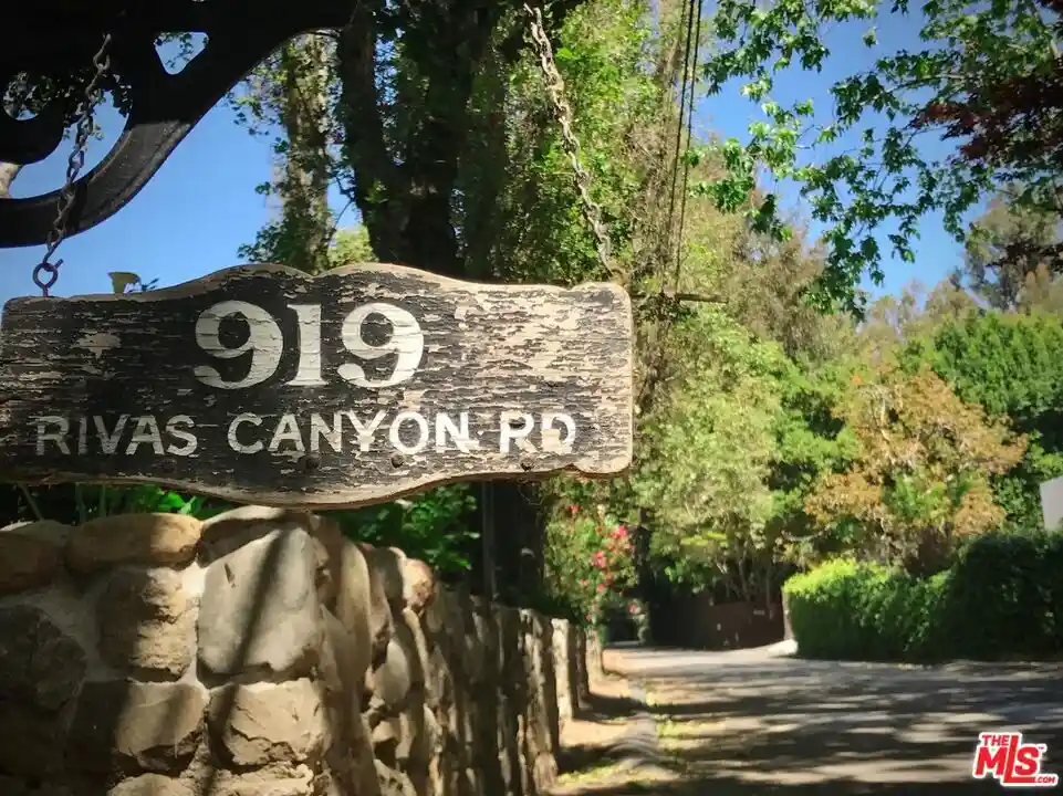 Photo 1 of Sale Pending at 919 Rivas Cyn Rd, Pacific Palisades, CA 90272 | MLS# 26667007 | Listing updated on 2026-10-13