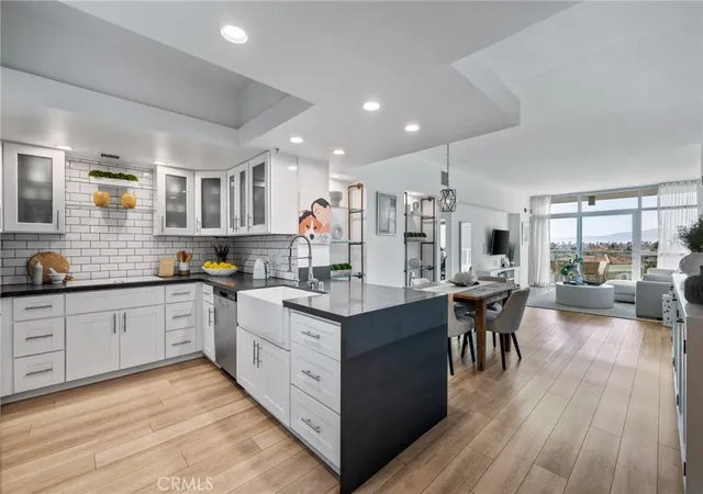 2nd image of 13700 Marina Pointe #611, Marina Del Rey, CA 90292 | MLS# SB26042435