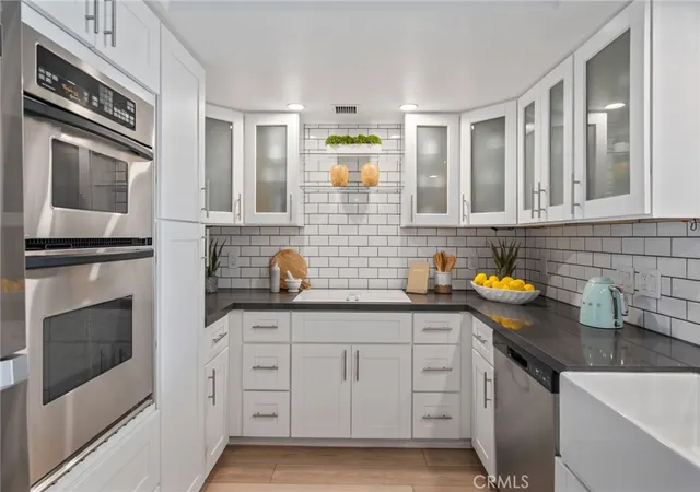 3rd image of 13700 Marina Pointe, Marina Del Rey, CA 90292