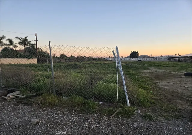 1st image of 18251 Marygold, Bloomington, CA 92316 | MLS# RS26061001