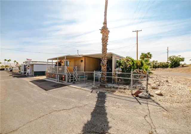 4th image of 3520 Needles Hwy #21, Needles, CA 92363 | MLS# HD26060743