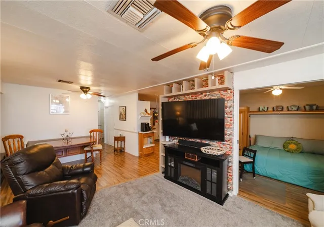 Photo 3 of Manufactured home for sale at 3520 Needles Hwy #21, Needles, CA 92363 | MLS# HD26060743 | Listing updated on 2026-09-13