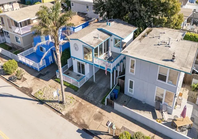 Homes for sale in Aptos, CA | 204 Aptos Beach Dr, Aptos, CA 95003 | MLS# ML82039634