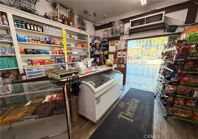 3rd image of 601 S Record Ave, Los Angeles, CA 90023 | MLS# PW26061188