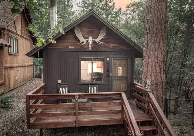 2nd image of 790 Pine Ln, Sugarloaf, CA 92386 | MLS# IG26061165