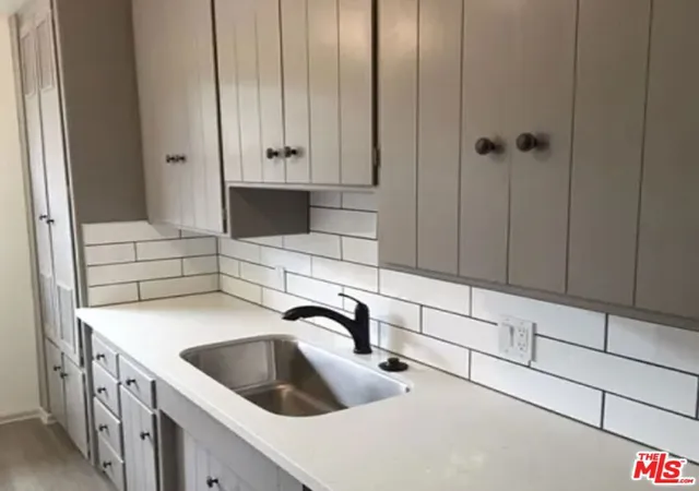 41st image of 6127 Romaine St, Los Angeles, CA 90038 | MLS# 26667615