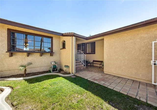 2nd image of 30176 Windward, Canyon Lake, CA 92587 | MLS# SW26057442