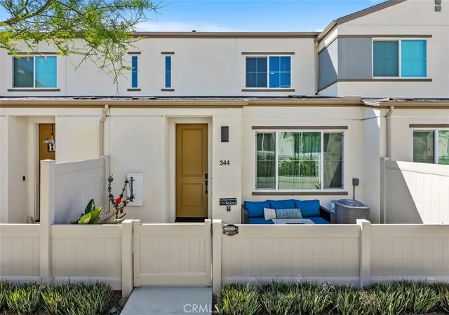 Homes for sale in Fallbrook, CA | 344 Zest Ln, Fallbrook, CA 92028 | MLS# OC26061317