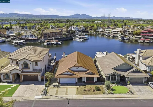 Homes for sale in Discovery Bay, CA | 2008 Windward Pt, Discovery Bay, CA 94505 | MLS# 41128046