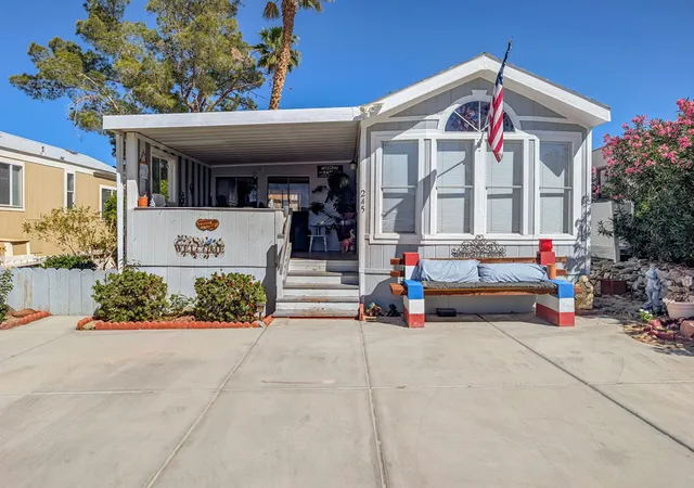 Photo 3 of Manufactured home for sale at 70200 Dillon Rd #245, Desert Hot Springs, CA 92241 | MLS# 219145178DA | Listing updated on 2026-05-26