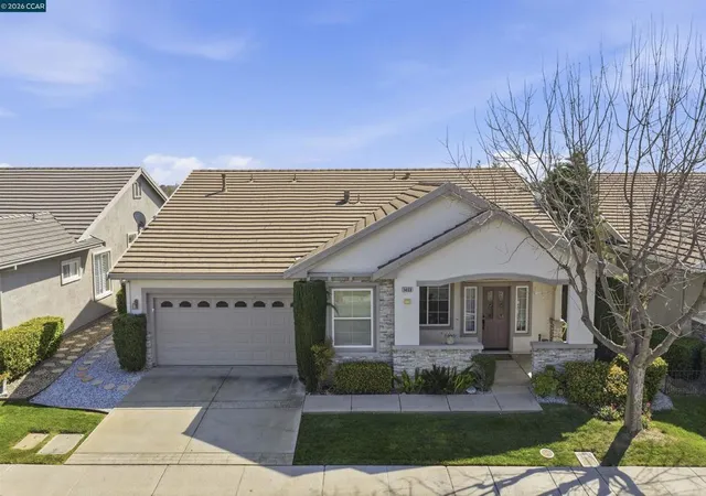 3rd image of 1463 Bismarck Ln, Brentwood, CA 94513 | MLS# 41128075