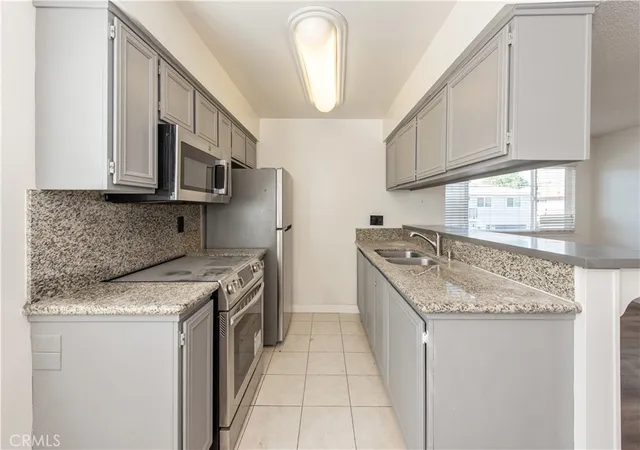 3rd image of 18236 Camino Bello, Rowland Heights, CA 91748