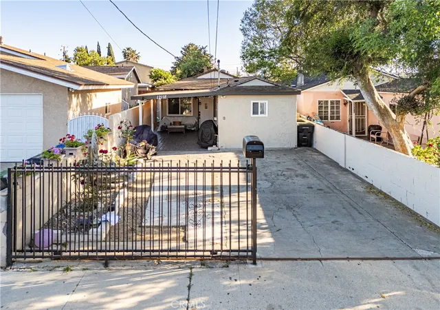 3rd image of 12118 Barnwall, Norwalk, CA 90650 | MLS# DW26061658