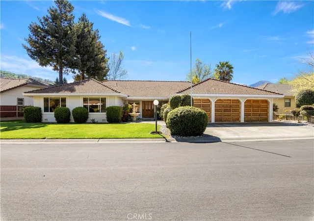 Photo 2 of Single family home for sale at 8581 Paradise Valley Blvd, Lucerne, CA 95458 | MLS# LC26061669 | Listing updated on 2026-04-14