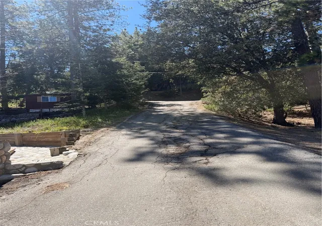2nd image of 0 Grasshorn Terrace, Lake Arrowhead, CA 92352 | MLS# IV26061701