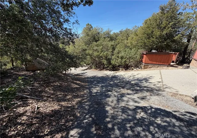 3rd image of 0 Grasshorn Terrace, Lake Arrowhead, CA 92352 | MLS# IV26061701