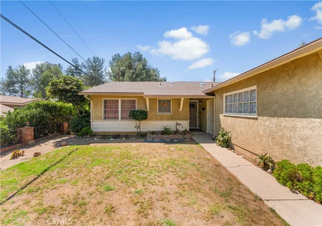 Homes for sale in Sylmar, CA | 13525 Simshaw, Sylmar, CA 91342 | MLS# SR26061756