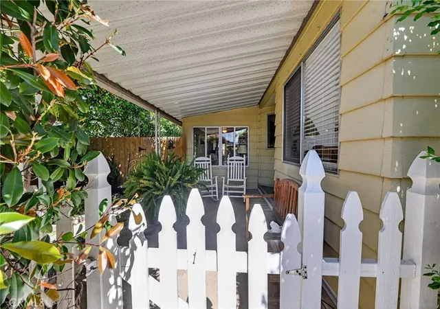 Photo 4 of Manufactured home for sale at 43778 Hartley, Hemet, CA 92544 | MLS# SW26056903 | Listing updated on 2026-09-03