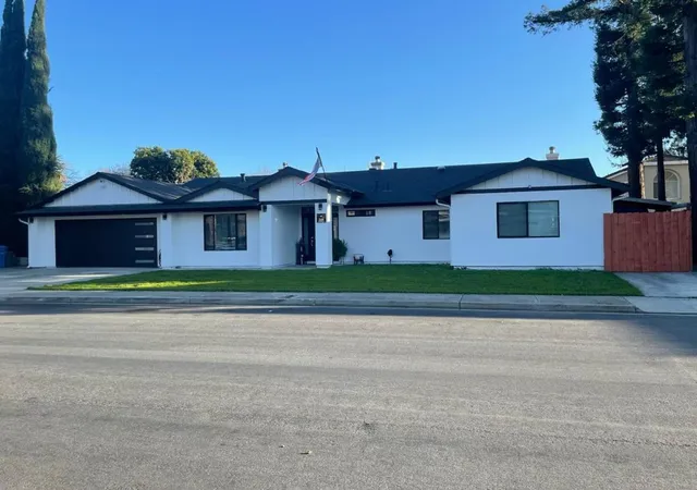 Homes for sale in Gilroy, CA | 500 Ronan Ave, Gilroy, CA 95020 | MLS# ML82039763