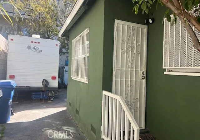 3rd image of 1028 S Kenmore, Los Angeles, CA 90006 | MLS# MB26061761