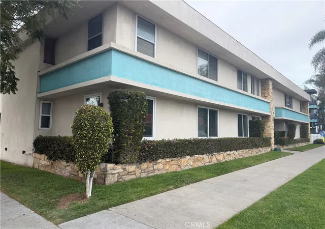 Homes for sale in Long Beach, CA | 1101 E Ocean, Long Beach, CA 90802 | MLS# OC26061706