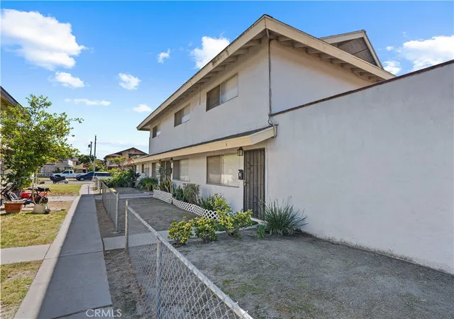 3rd image of 13391 Palm St, Garden Grove, CA 92843 | MLS# TR26042968