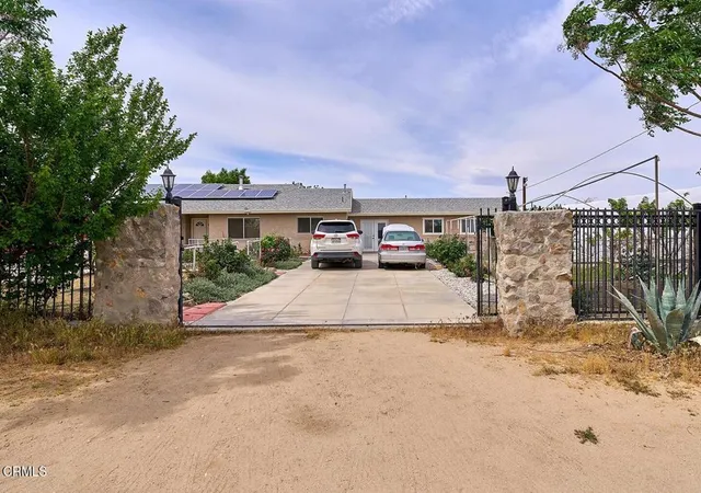 Photo 2 of Single family home for sale at 9494 Baker Rd, Lucerne Valley, CA 92356 | MLS# P1-26371 | Listing updated on 2026-07-03