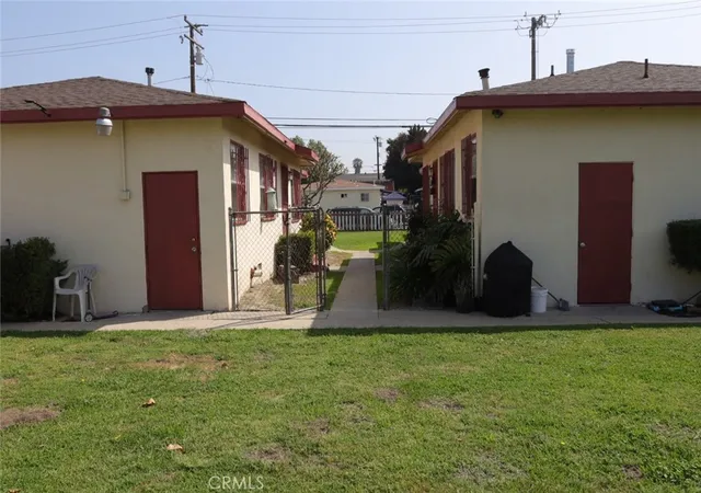 Homes for sale in Lynwood, CA | 12063 Peach, Lynwood, CA 90262 | MLS# IV26061991