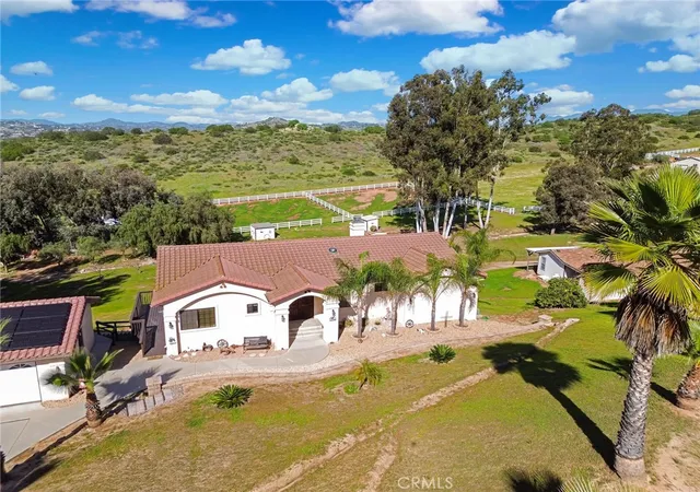 Homes for sale in Bonsall, CA | 32068 Anna Marie Ln, Bonsall, CA 92003 | MLS# OC26062174