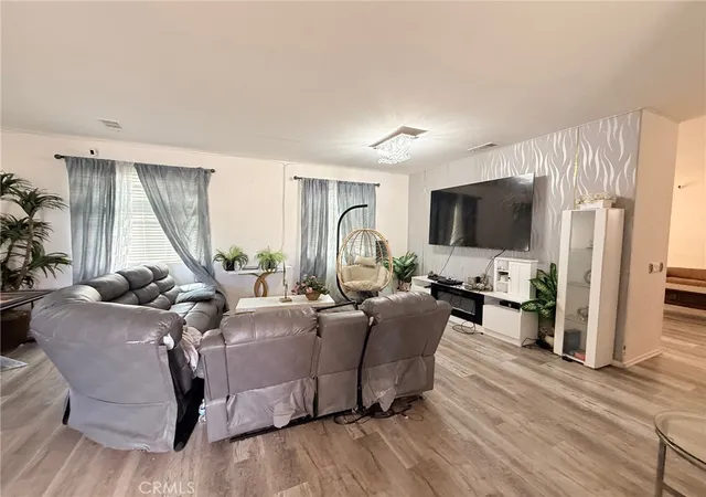 2nd image of 2210 Cranshaw, Palmdale, CA 93551 | MLS# SR26062199