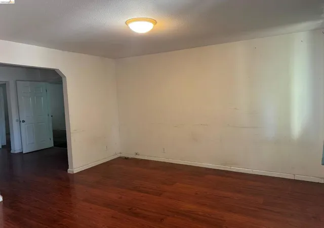 Homes for sale in Pittsburg, CA | 27 Robinson Ave, Pittsburg, CA 94565 | MLS# 41128173