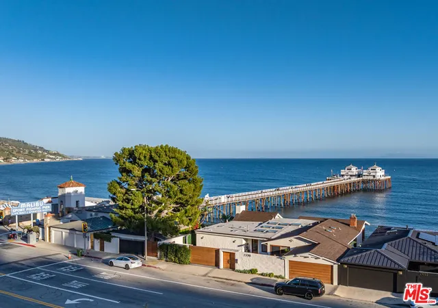 Homes for sale in Malibu, CA | 23018 Pacific Coast Hwy, Malibu, CA 90265 | MLS# 26662173