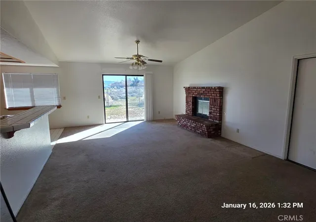 Homes for sale in Hesperia, CA | 15501 Via Bahia St, Hesperia, CA 92345 | MLS# HD26062270
