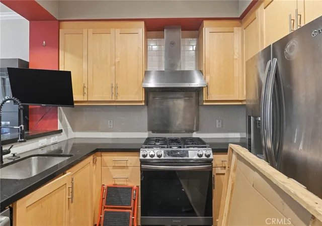 Listing Photo 4 - Condo for sale in building located at 1001 Laurel St, San Carlos, CA 94070 - Unit #316